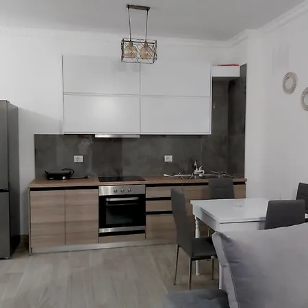 Alis Apartaments Himare Exterior photo